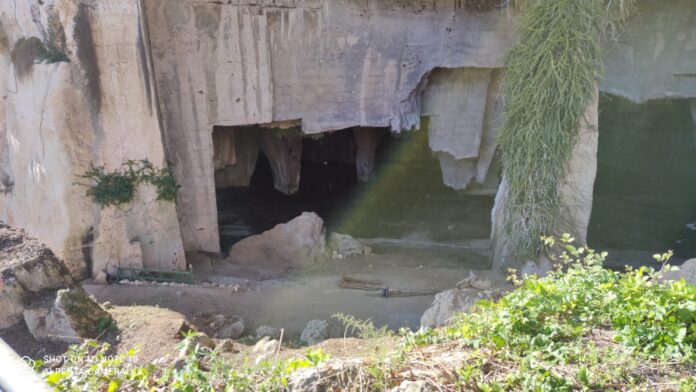 GROTTA DEI CORDARI