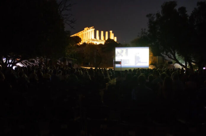 kinèma - Il palco sotto il tempio di Giunone