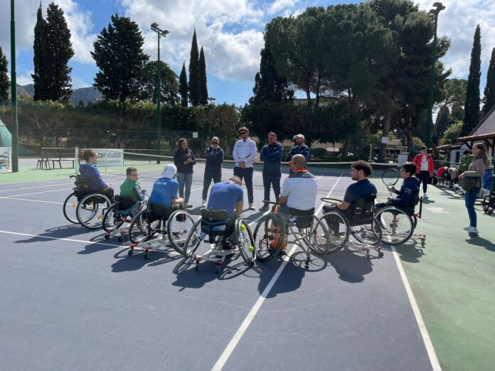 wheelchair tennis