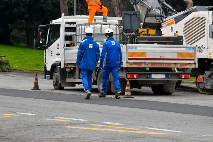 Terna-lavori-manto stradale-palermo